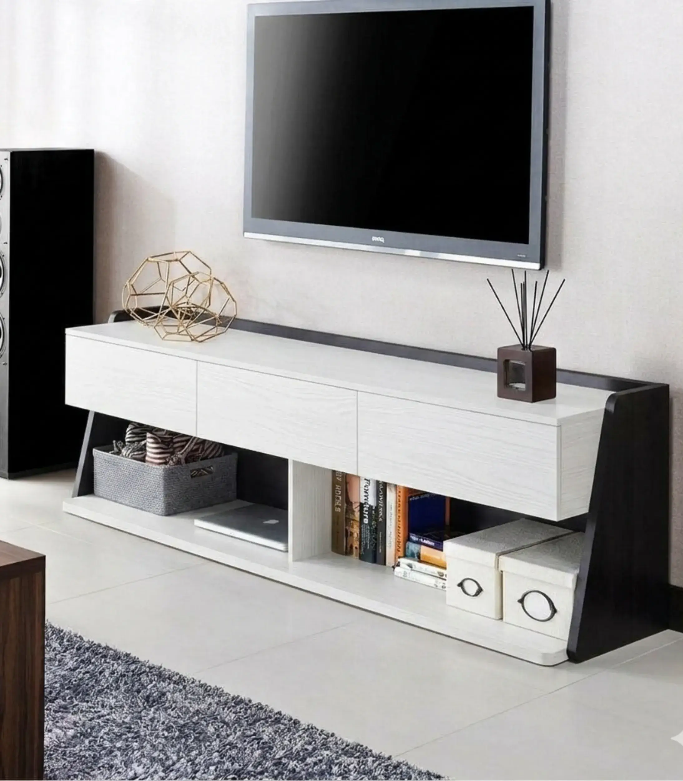 29 Sora Angled TV Unit - Image 1
